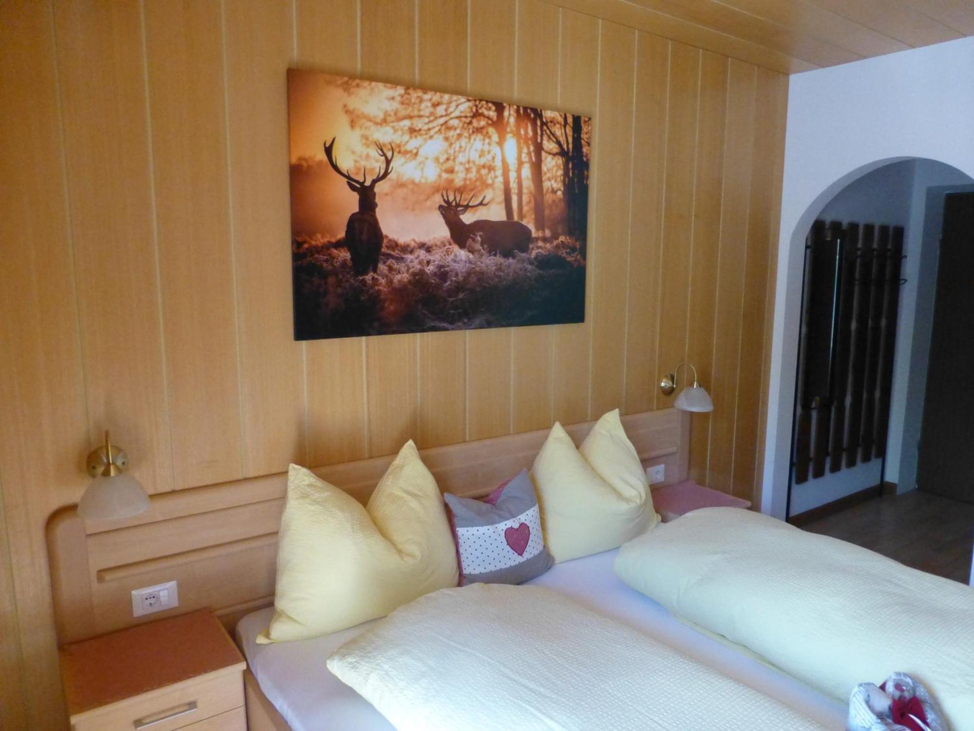 Bed and Breakfast Garni Helfer Dobbiaco Esterno foto