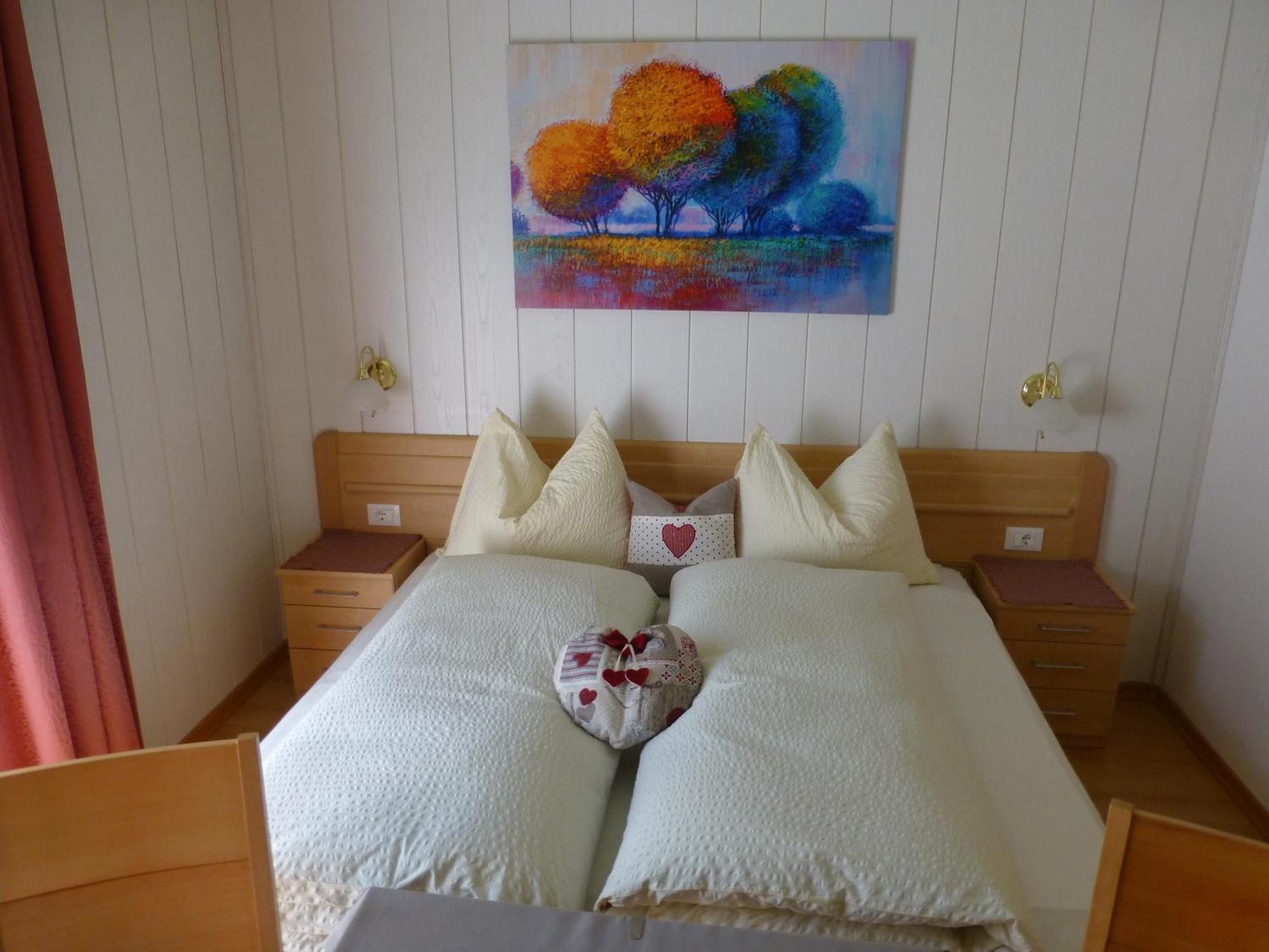 Bed and Breakfast Garni Helfer Dobbiaco Esterno foto