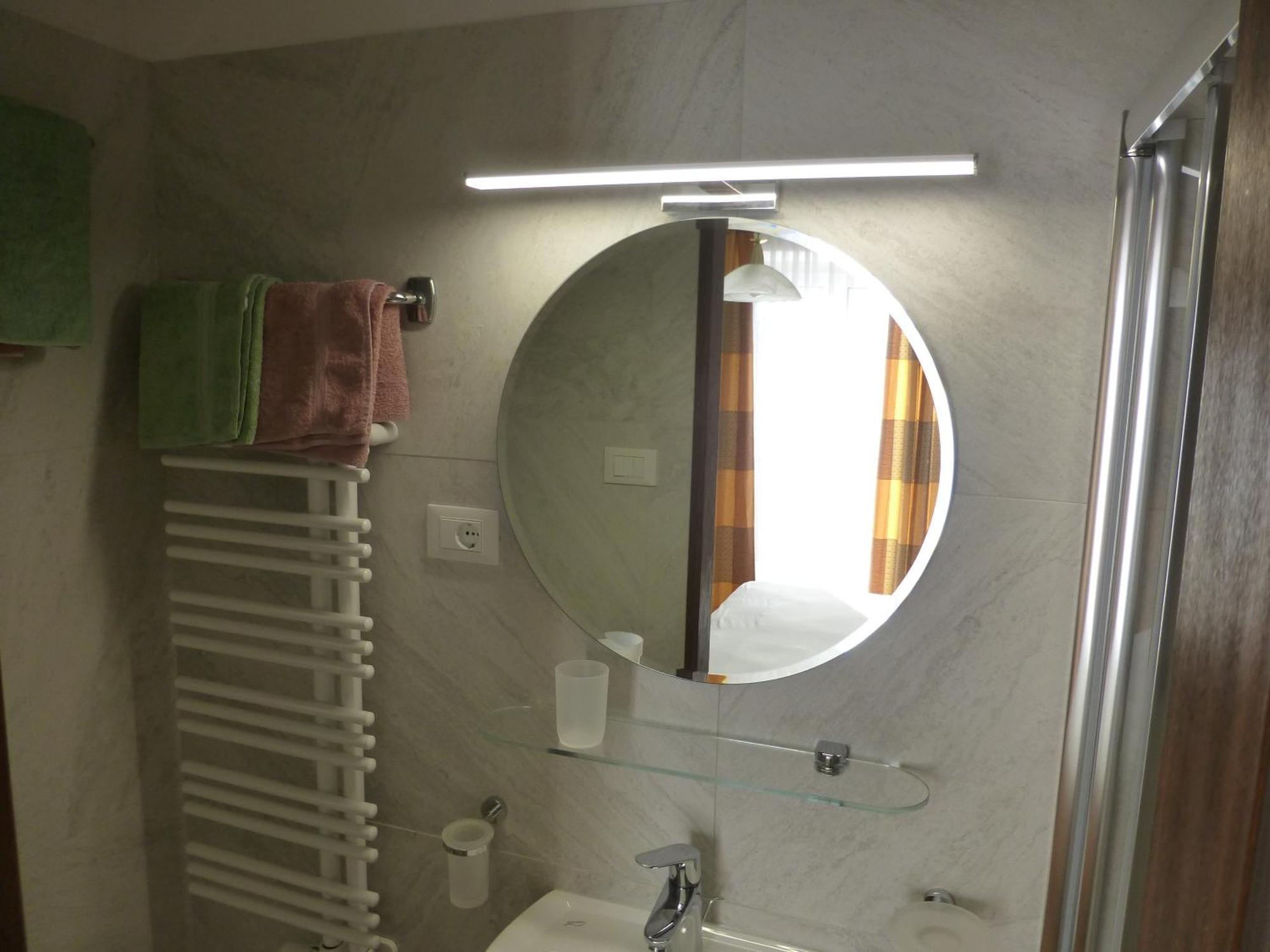 Bed and Breakfast Garni Helfer Dobbiaco Esterno foto