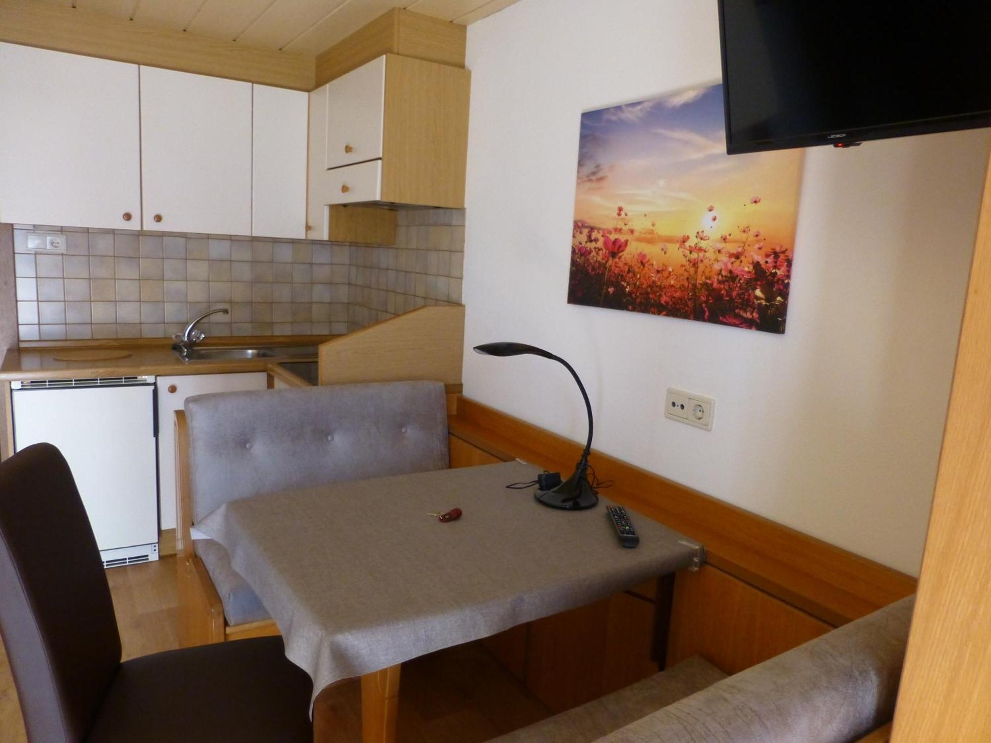 Bed and Breakfast Garni Helfer Dobbiaco Esterno foto