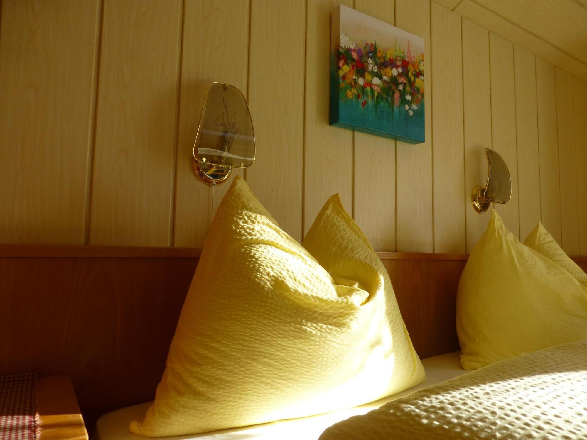 Bed and Breakfast Garni Helfer Dobbiaco Esterno foto